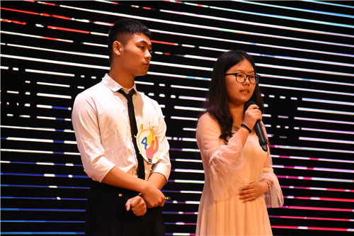 必赢官网第八届创新创业设计大赛圆满举行 (7).JPG