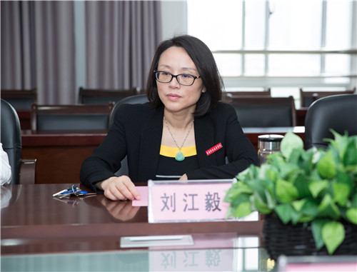 北京大学医学继续教育学院刘虹副院长一行到必赢官网考察指导