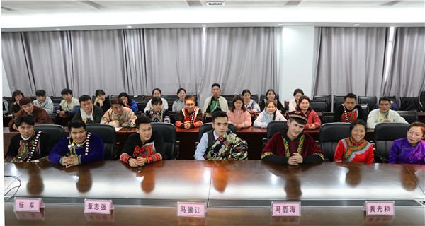 必赢官网召开民族团结进步创建工作座谈会